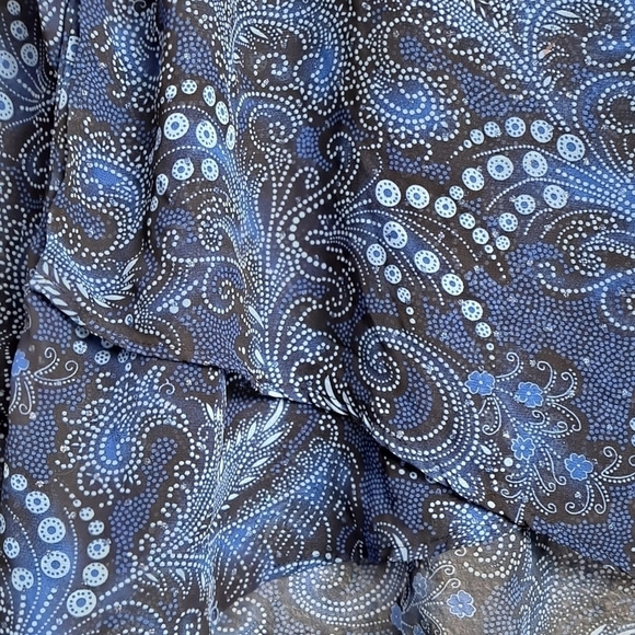 Notations Sheer Blue Print That Sparkles Blouse   Size M - Picture 2 of 6